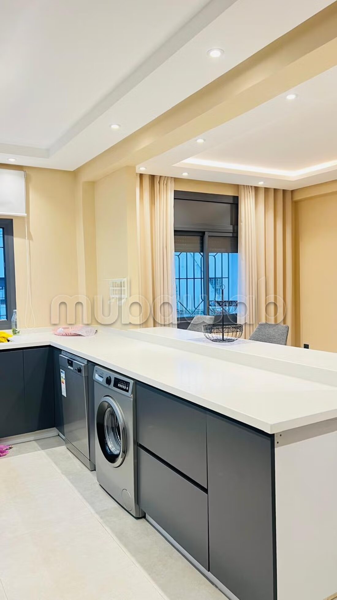 شقة 185 متر مربع للإيجار في الرباط — Photo 16