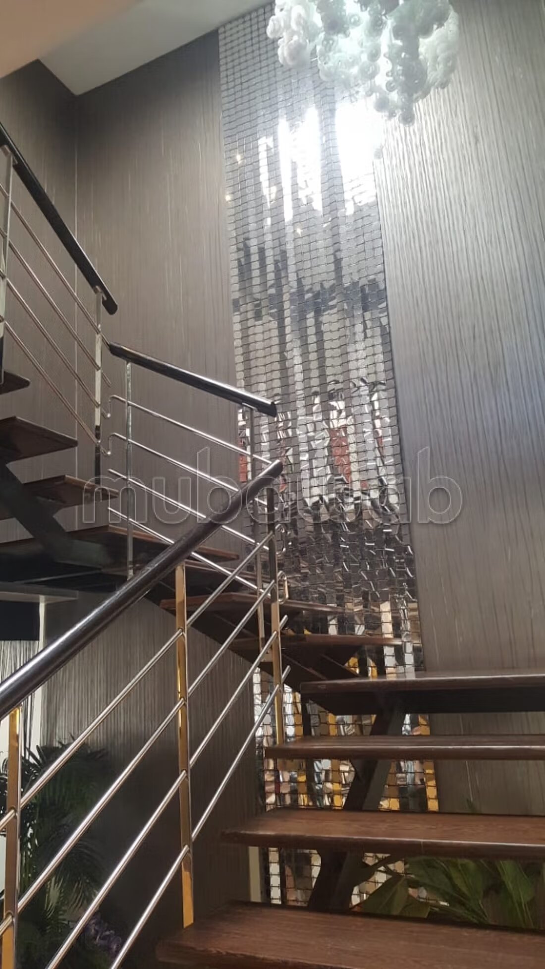 فيلا للإيجار في الدار البيضاء ٥٠٠م٢ — Photo 18
