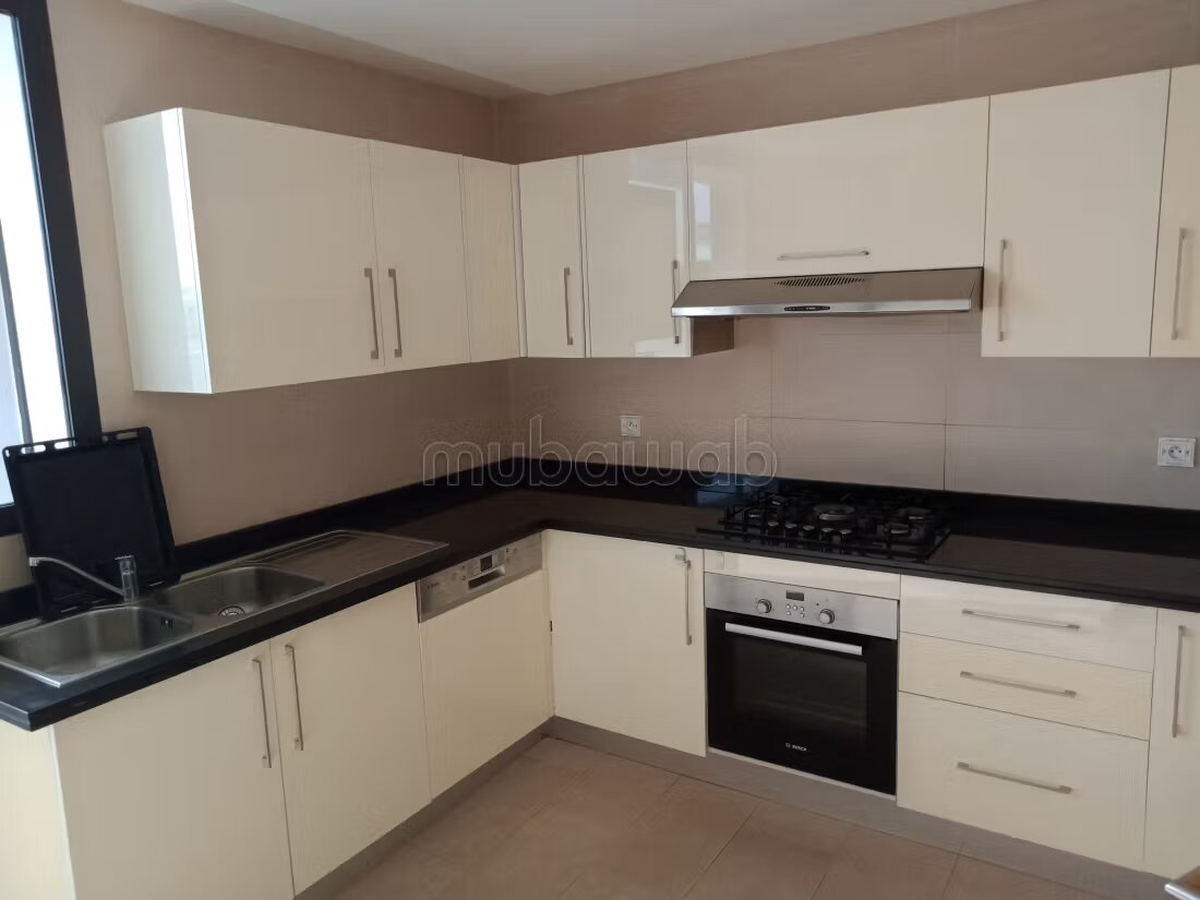 Appartement 156 m² à louer à Souissi orangeraie, Rabat — Photo 2