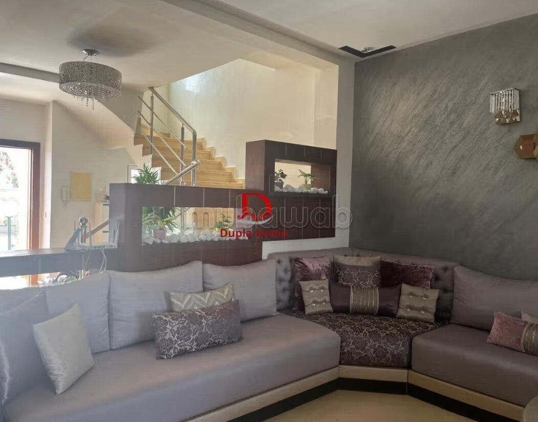فيلا 270 م² للبيع في الرباط — Photo 2