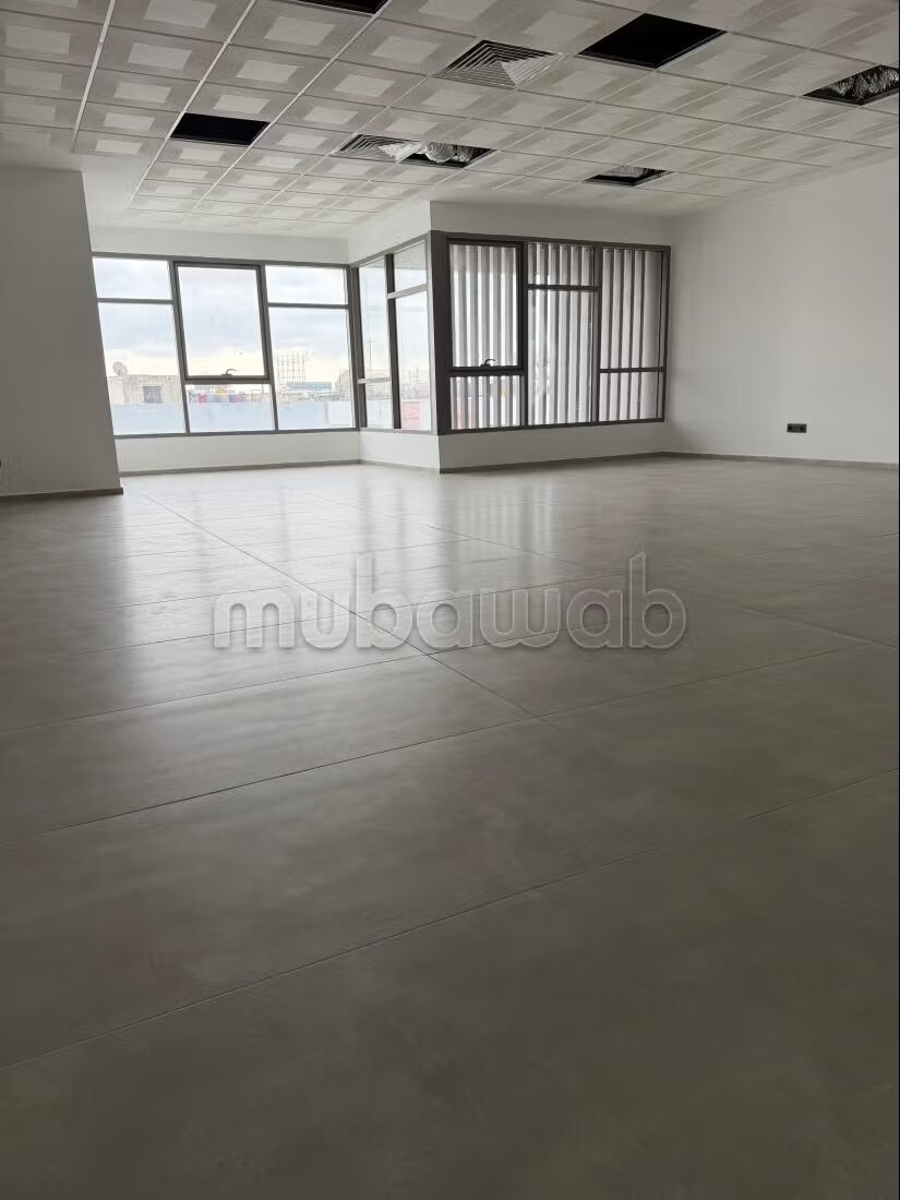 Bureau 101 m² à vendre aux Princesses — Photo 3