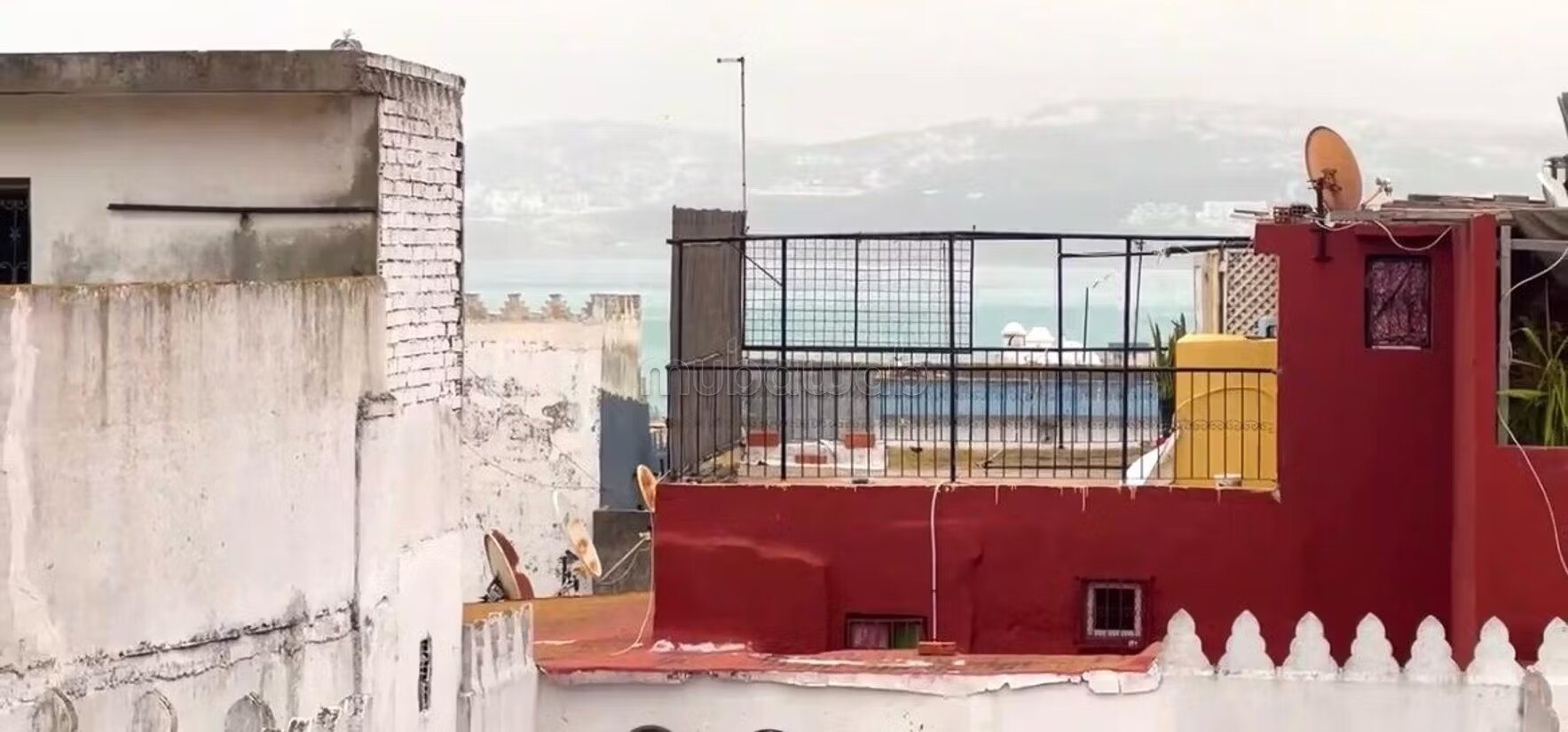 رياض 230 م² للبيع في طنجة — Photo 11