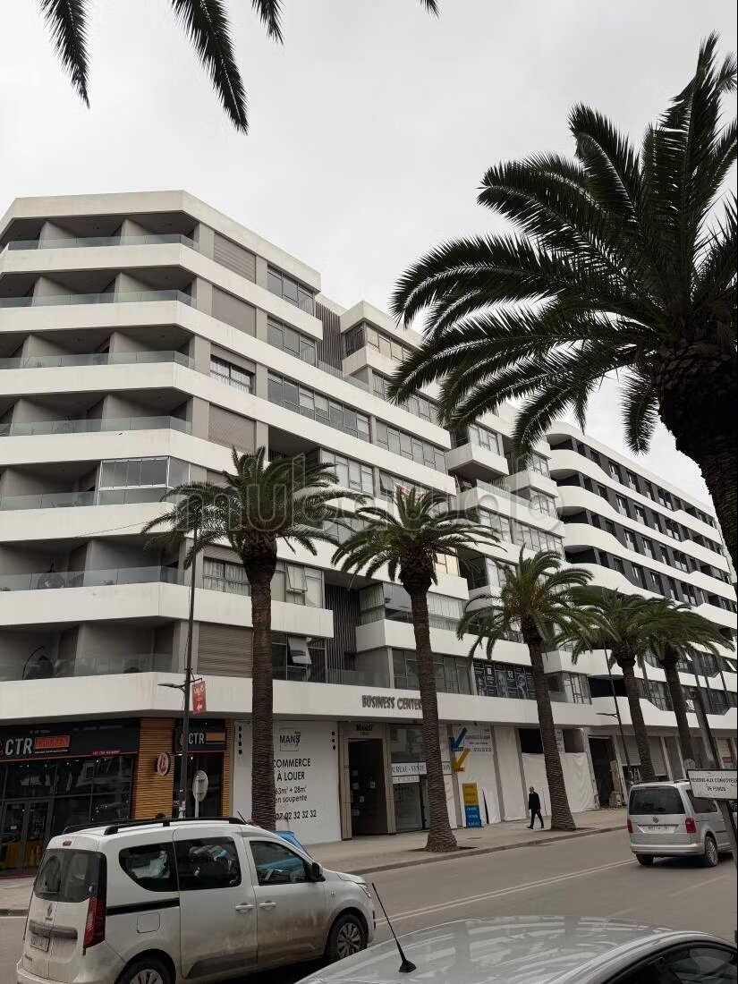 Office 75 m² for sale in Casablanca — Photo 3