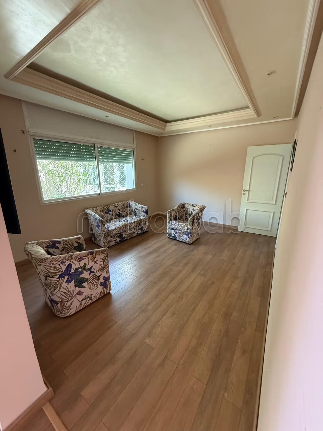 Spacious Villa 2000 m² for sale in Souissi Rabat — Photo 6