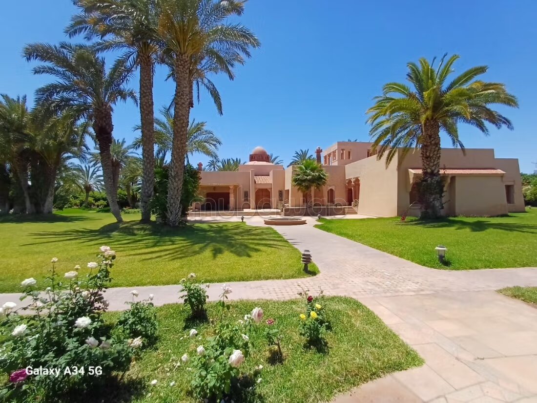 Villa 10100 m² à vendre à Marrakech — Photo 14
