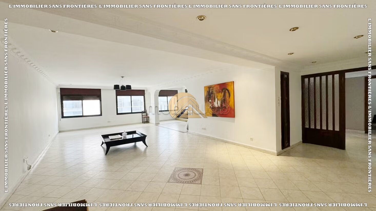 Apartment 327 m² for rent in Casablanca — Photo 3