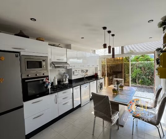 Apartment 120 m² for rent in El Menzah — Photo 24