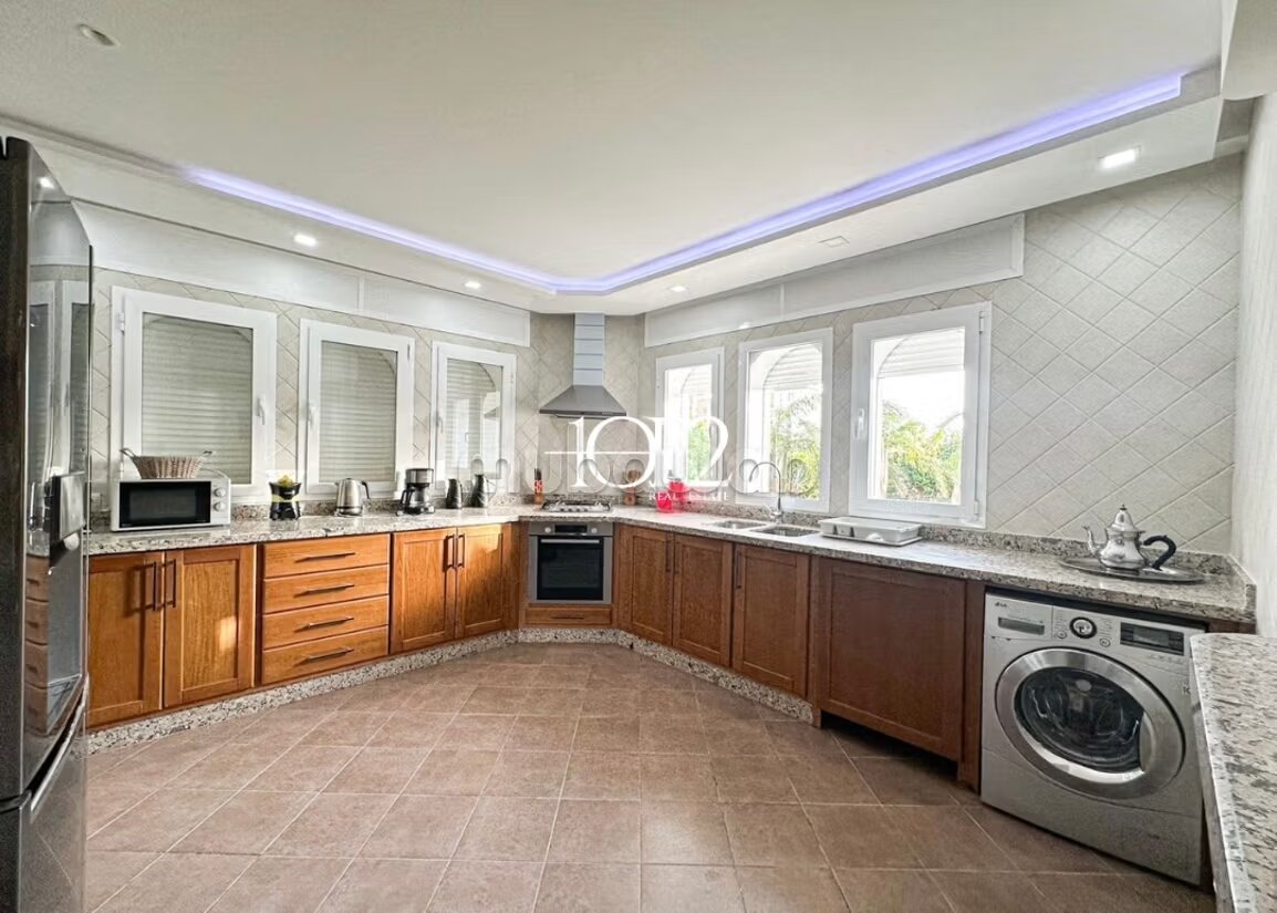 Villa de 500 m² à louer à Tanger — Photo 209