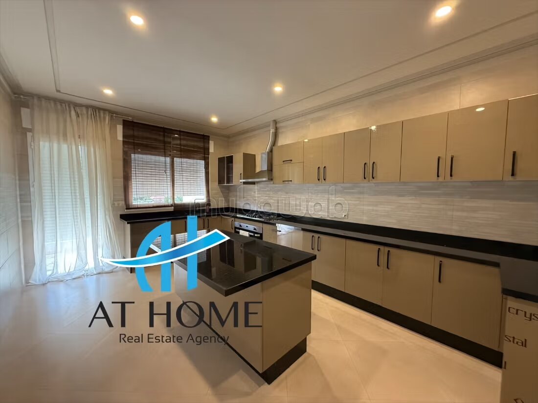 Villa 450 m² for rent in Tangier - Jbel Kbir — Photo 10