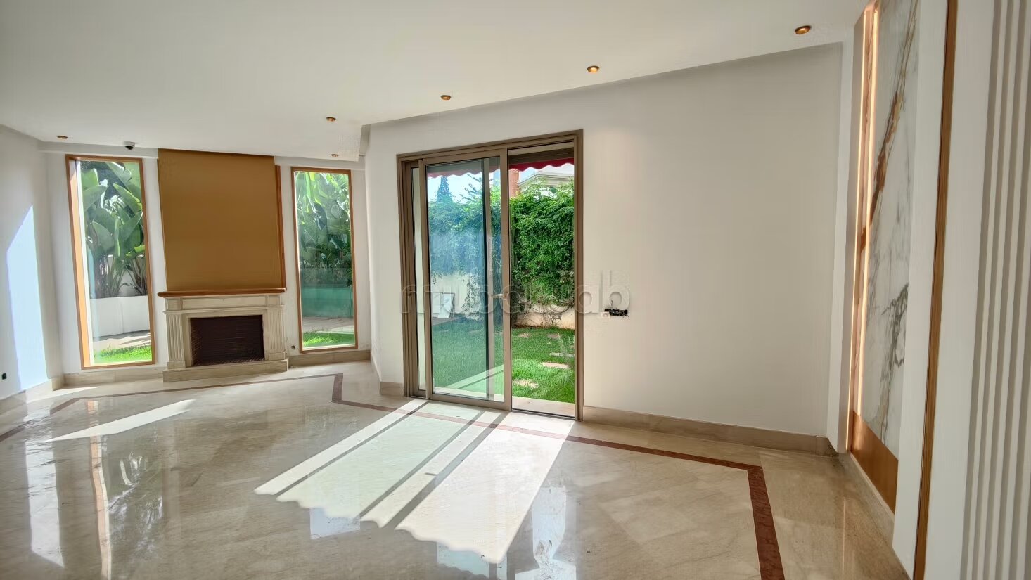 Luxury Villa for Sale in Californie, 360 m² — Photo 4