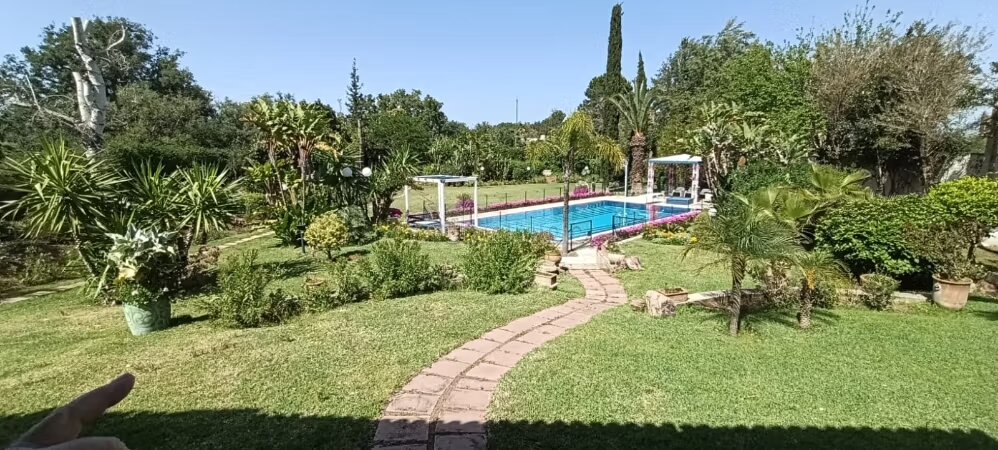 Villa meublée 525 m² à louer à Rabat (Souissi) — Photo 17