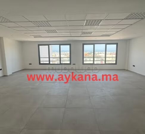 100 m² Office for Rent in Rabat Agdal — Photo 12