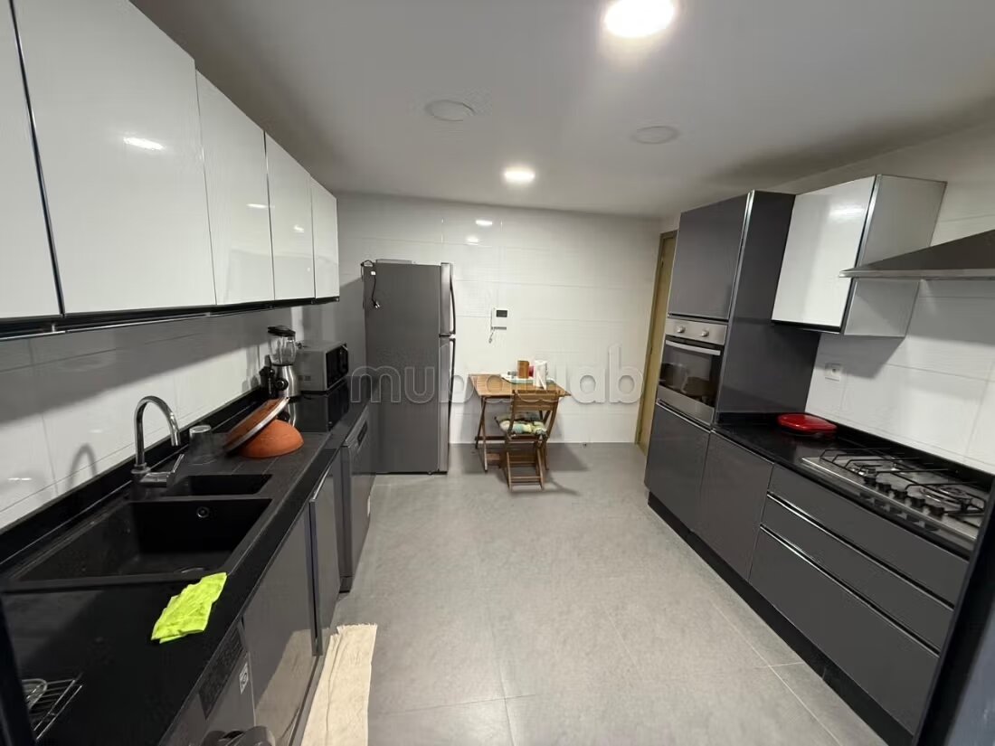 Villa 250 m² for rent in Rabat (Harhoura-Temara) — Photo 9