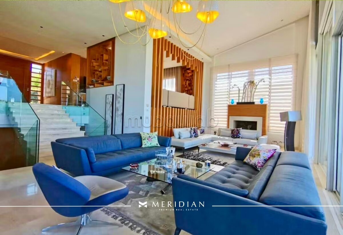 فيلا 1798 م² للبيع في الدار البيضاء — Photo 3
