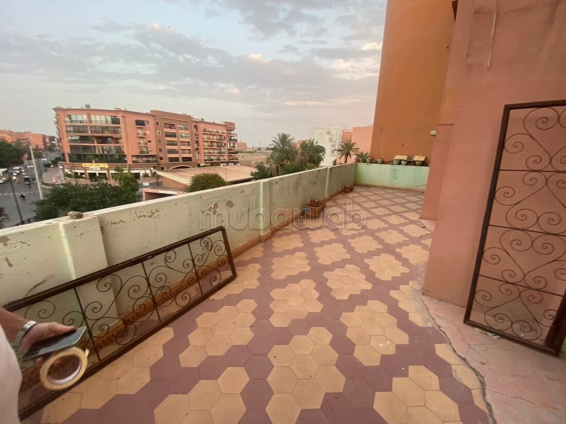 مكتب للايجار 110م² في مراكش حي گيلز — Photo 5