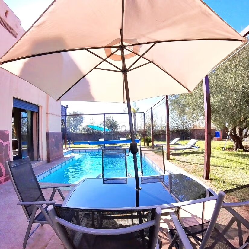 Villa 800 m² à louer à Marrakech — Photo 7