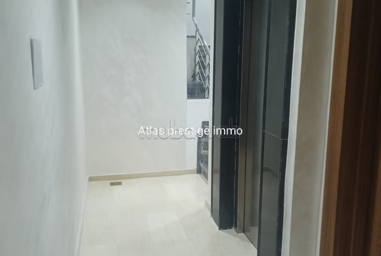 Apartment 116 m² for sale in Marrakech — Photo 24