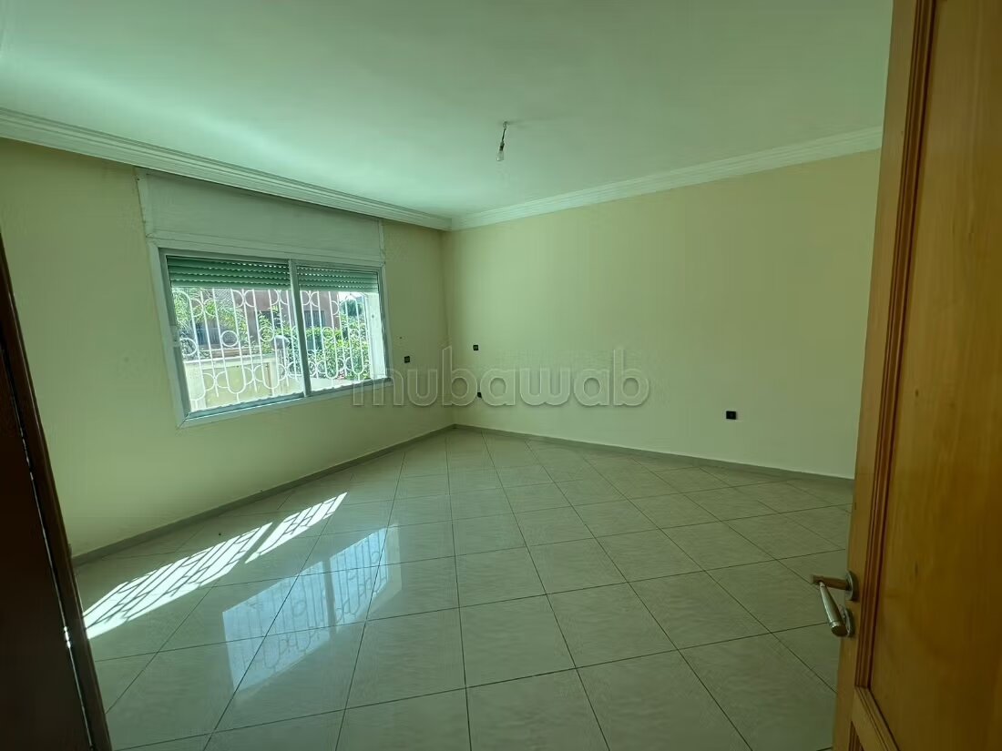 فيلا 390 م² للإيجار في الدار البيضاء (ناسيم) — Photo 36