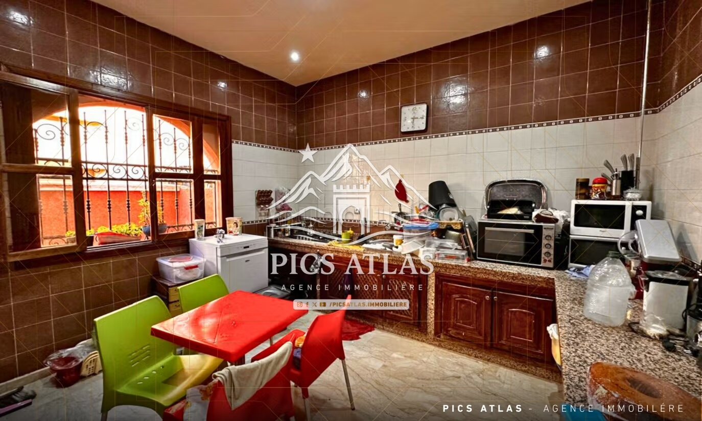 Villa 400 m² à vendre à Marrakech - Hay Targa — Photo 11