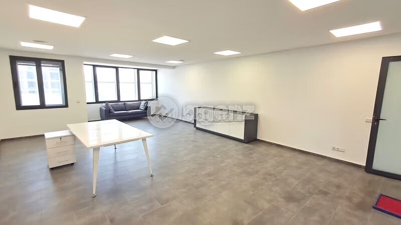 Office 101 sqm for sale in Casablanca — Photo 14