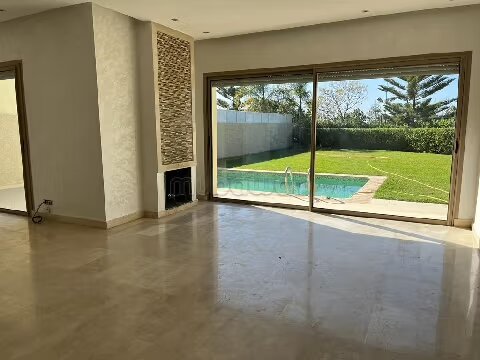 فيلا 280 م² للإيجار في الدار البيضاء – بوسكورة - كازاديعا — Photo 32