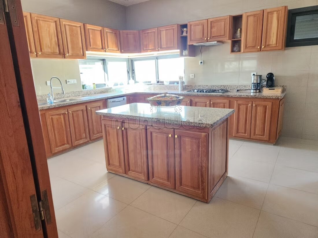 Villa for rent 500 m² in Marrakech (Targa) — Photo 240