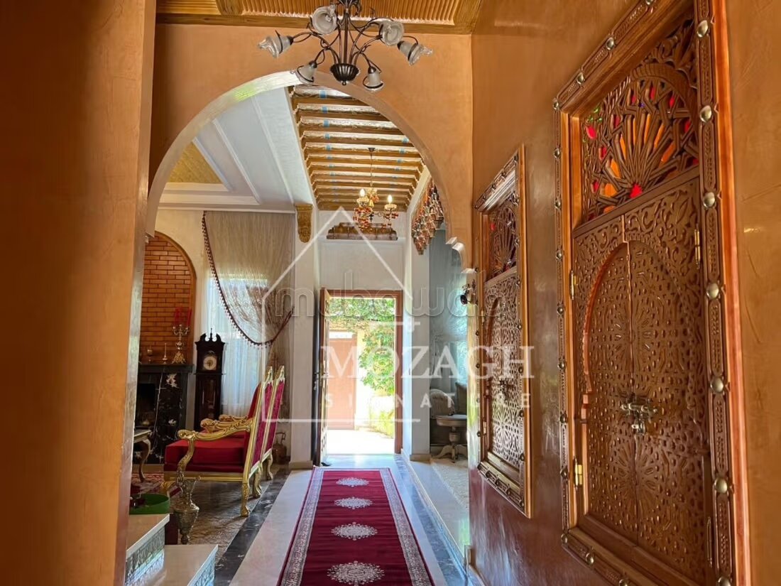 Villa for rent 500 m² in Marrakech (Targa) — Photo 464