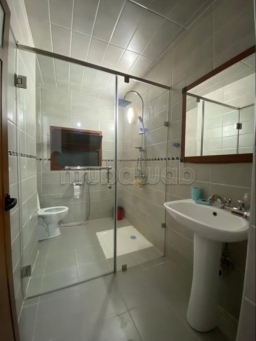 Villa 136 m² for sale — Photo 8