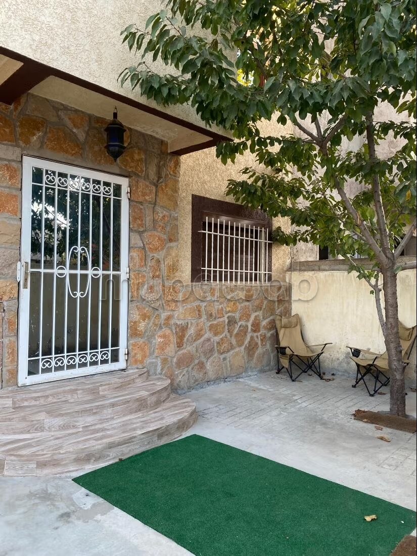 Villa 136 m² for sale — Photo 12
