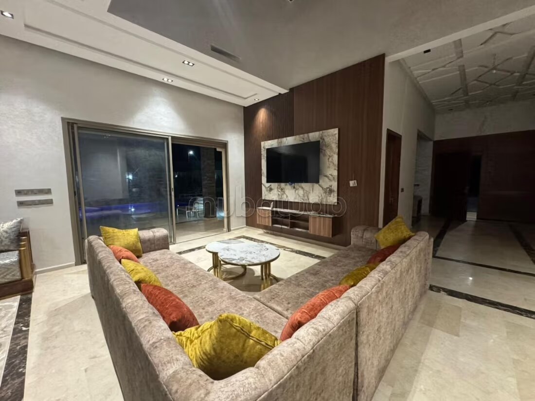 فيلا 1600 م² للإيجار في مراكش — Photo 16