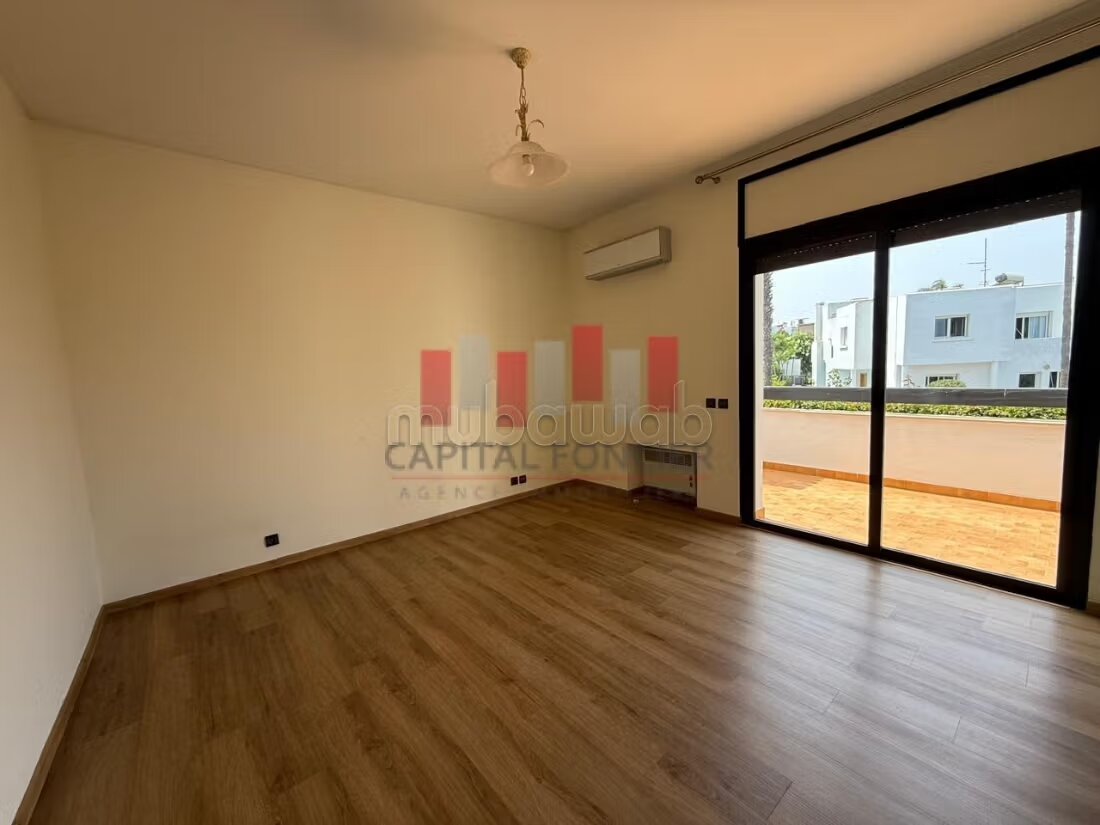 Villa 500 m² for Rent in الدار البيضاء — Photo 42