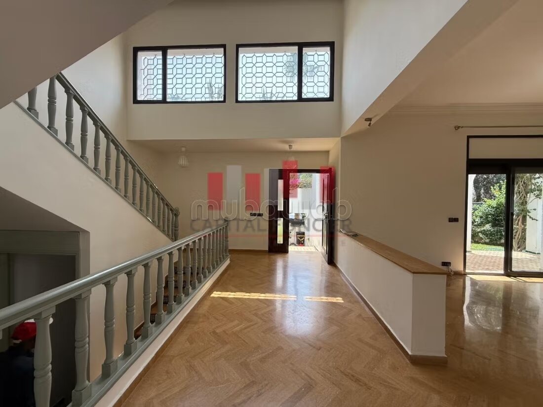 Villa 500 m² for Rent in الدار البيضاء — Photo 13