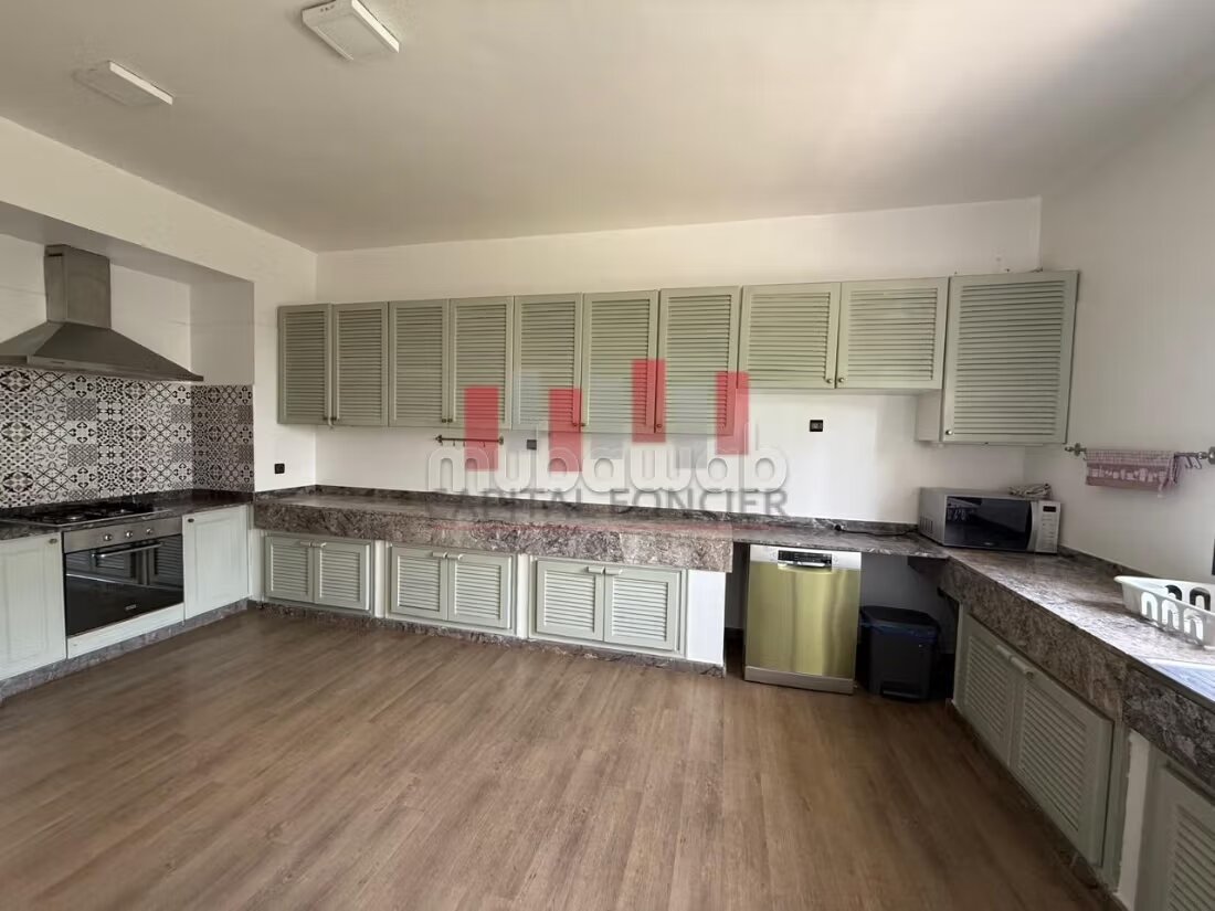Villa 500 m² for Rent in الدار البيضاء — Photo 45