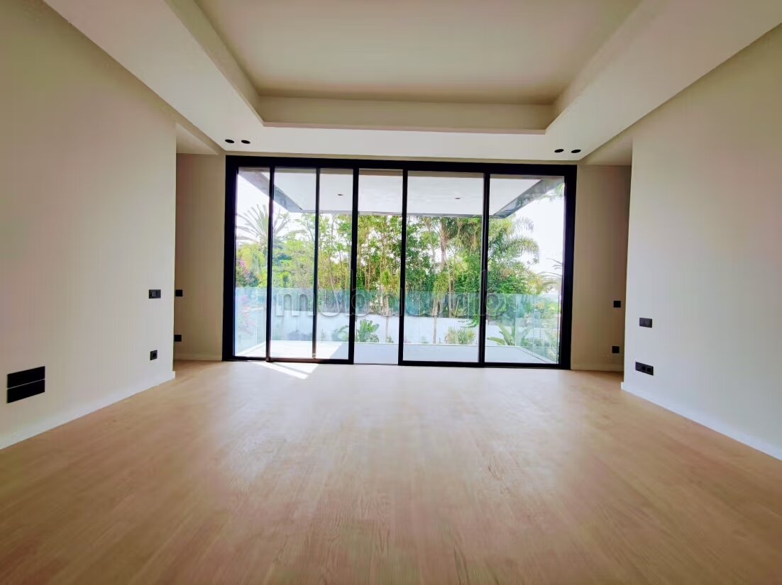 Villa 500 m² à louer à Casablanca — Photo 12