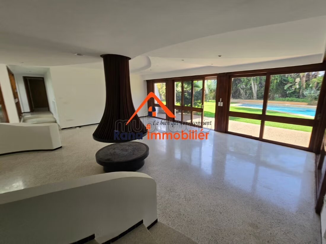 Villa 2000 m² for Rent in Rabat on Souissi — Photo 8