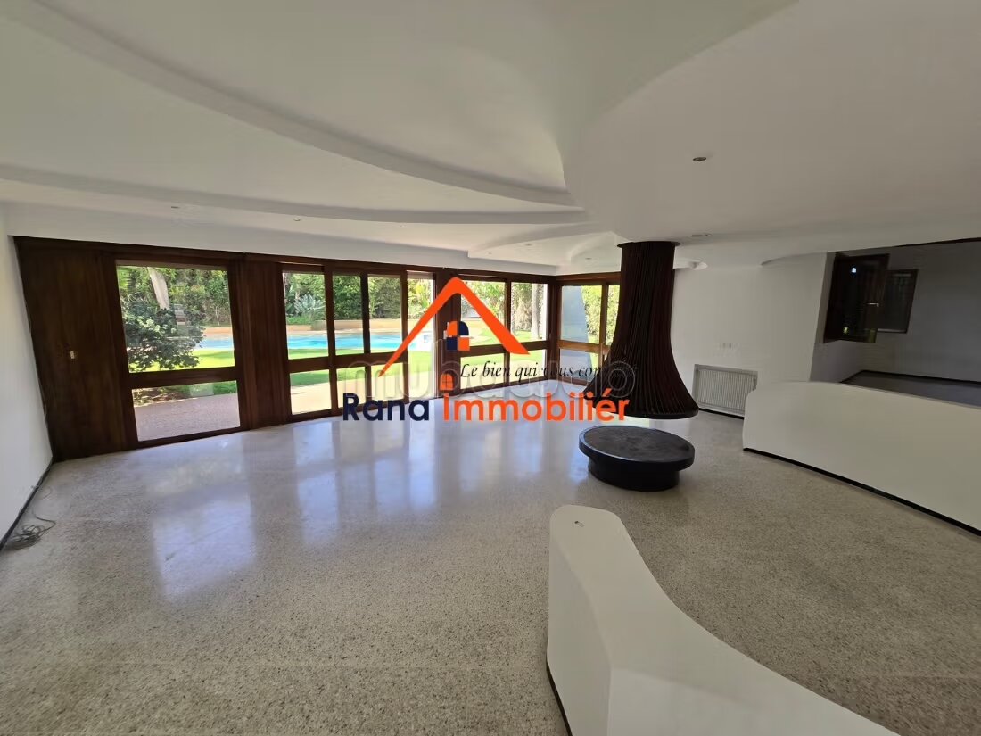 Villa 2000 m² for Rent in Rabat on Souissi — Photo 9