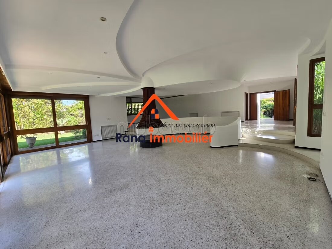 Villa 2000 m² for Rent in Rabat on Souissi — Photo 12