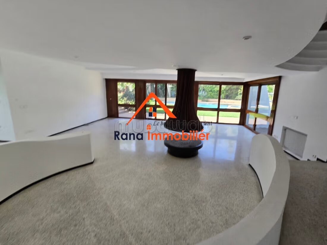 Villa 2000 m² for Rent in Rabat on Souissi — Photo 15