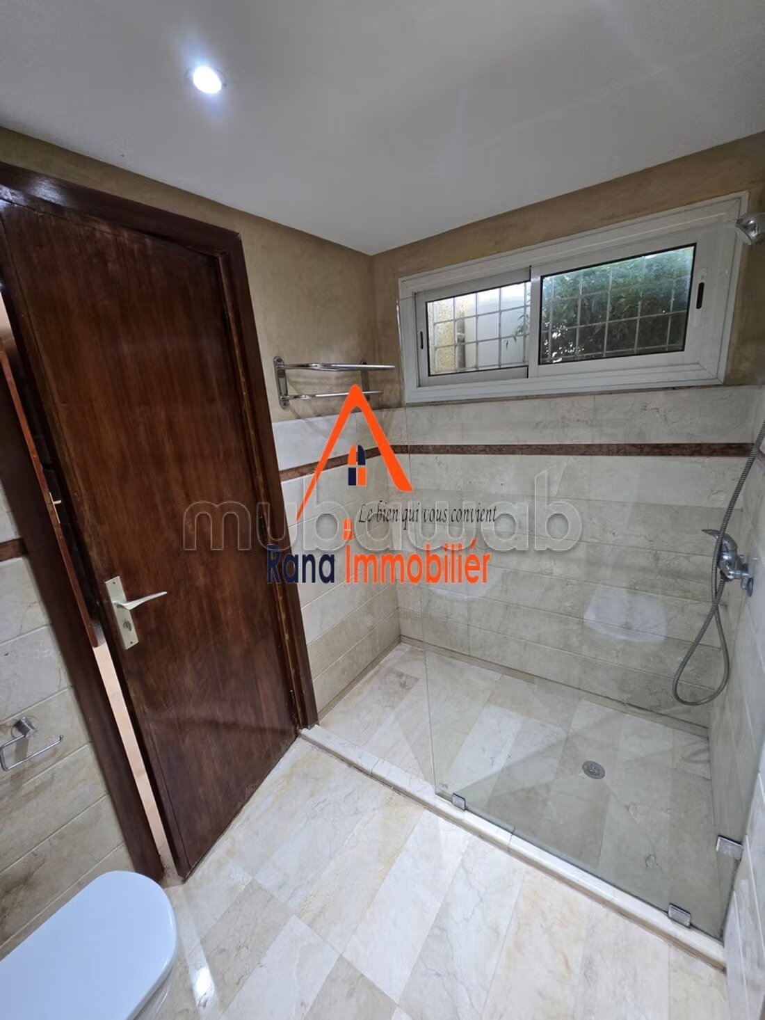 Villa 2000 m² for Rent in Rabat on Souissi — Photo 21