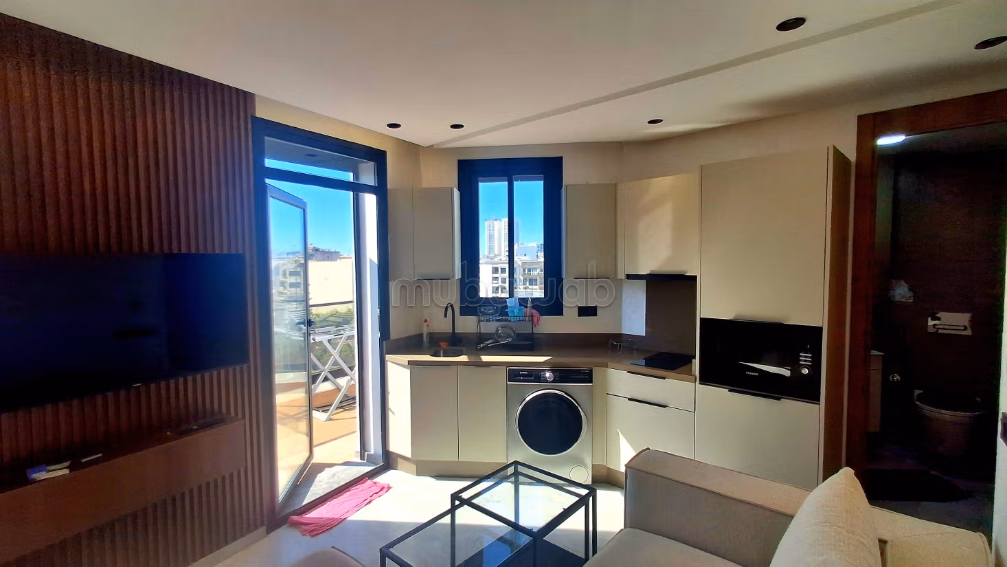 Apartment 28 m² for rent in Casablanca — Photo 2