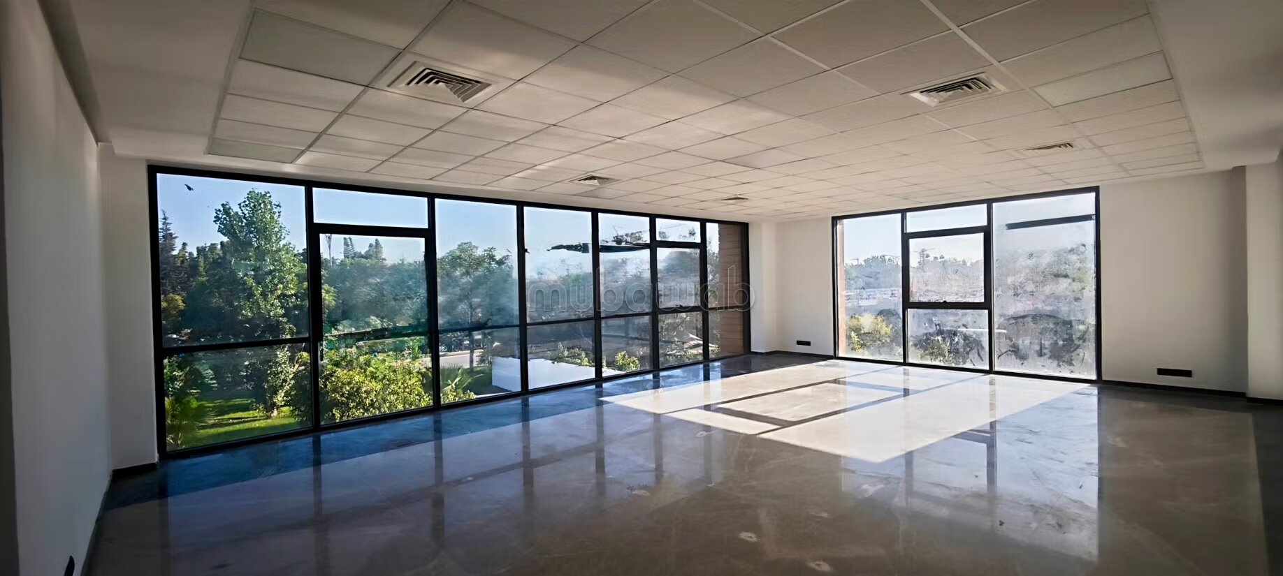 Bureau 2000 m² à louer à Souissi, Rabat — Photo 48