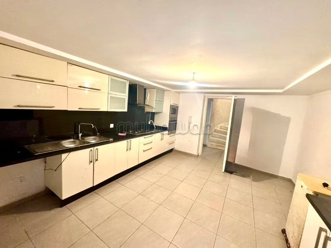 Villa 350 m², 4 chambres, à vendre à Casablanca — Photo 18