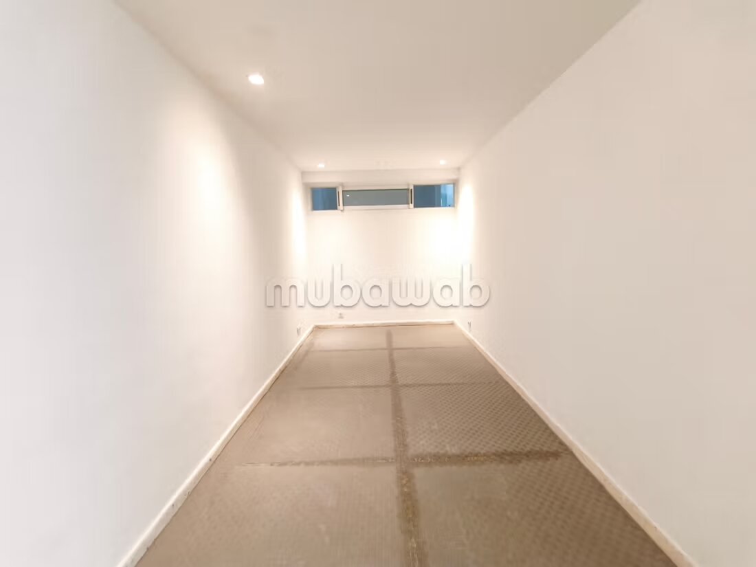 Villa 450 m² for rent in Dar Bouazza — Photo 26