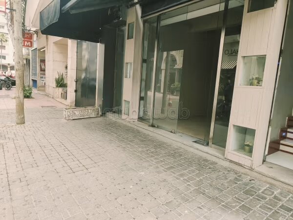 مكتب 193 م² للإيجار في الدار البيضاء — Photo 16