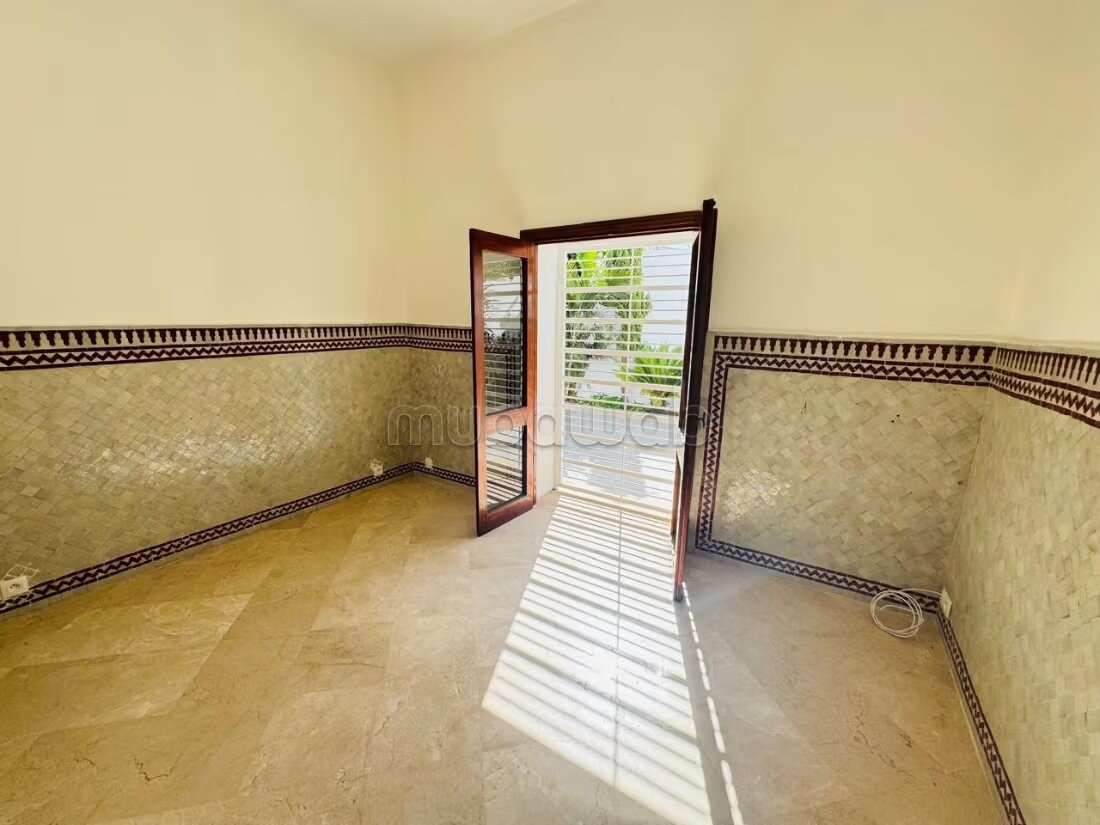 Villa 450 m² à louer à Casablanca — Photo 16