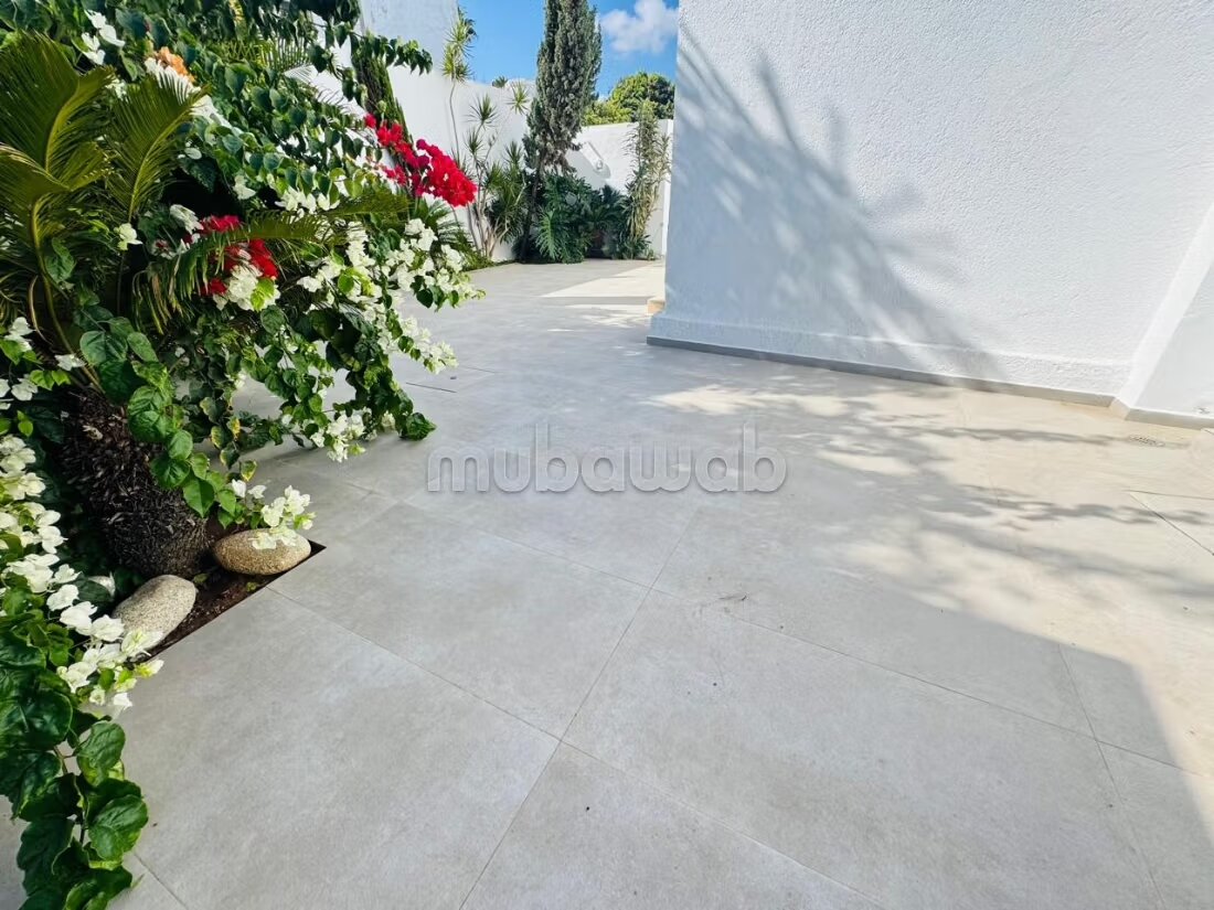 Villa 450 m² à louer à Casablanca — Photo 35