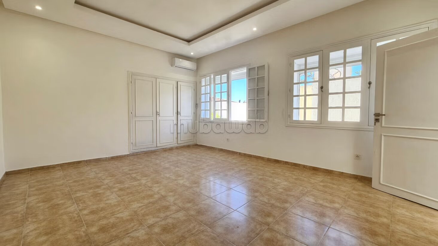 Villa 5 chambres avec piscine en location à Casablanca — Photo 18