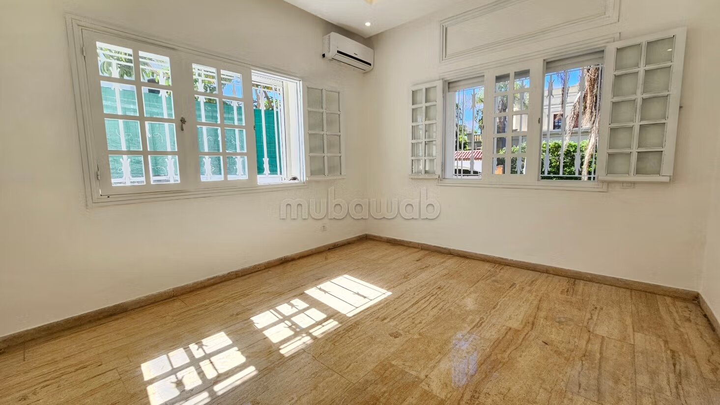 Villa 5 chambres avec piscine en location à Casablanca — Photo 19