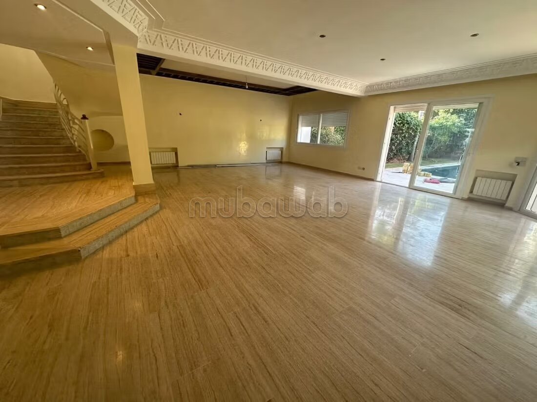 فيلا للايجار في الدار البيضاء. 600 م² — Photo 14