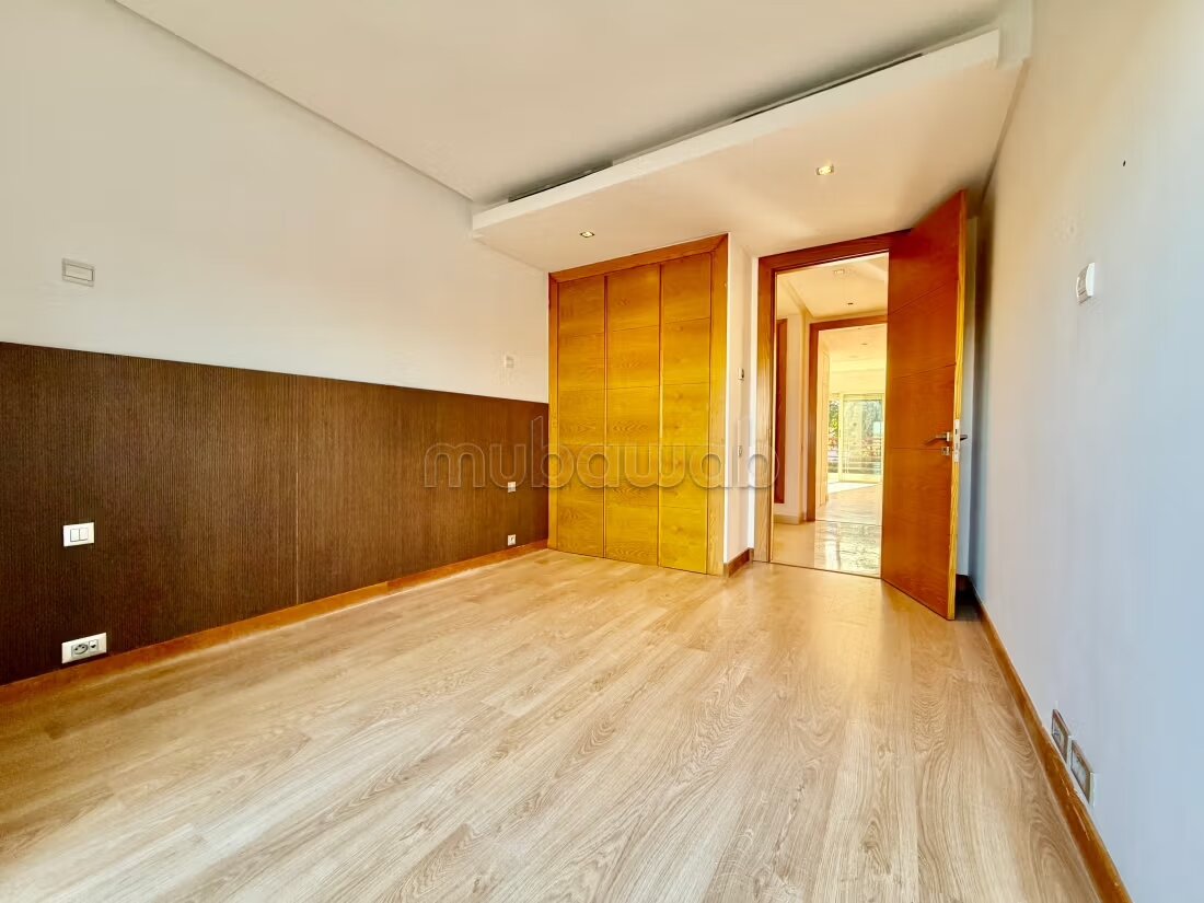 Villa 400 m² à louer à Casablanca — Photo 51